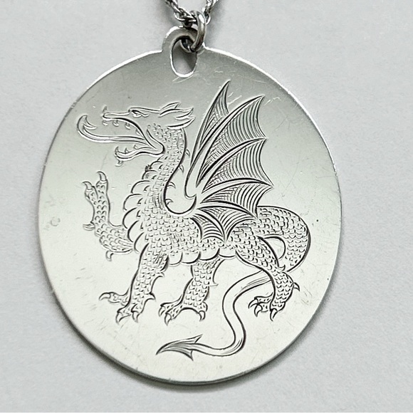 Statement Engraved Dragon Signed Sterling Silver Necklace - Picture 2 of 10